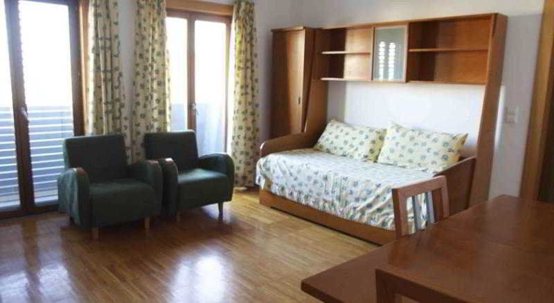 Arts In City Apartments Ponte Nova Funchal  Buitenkant foto